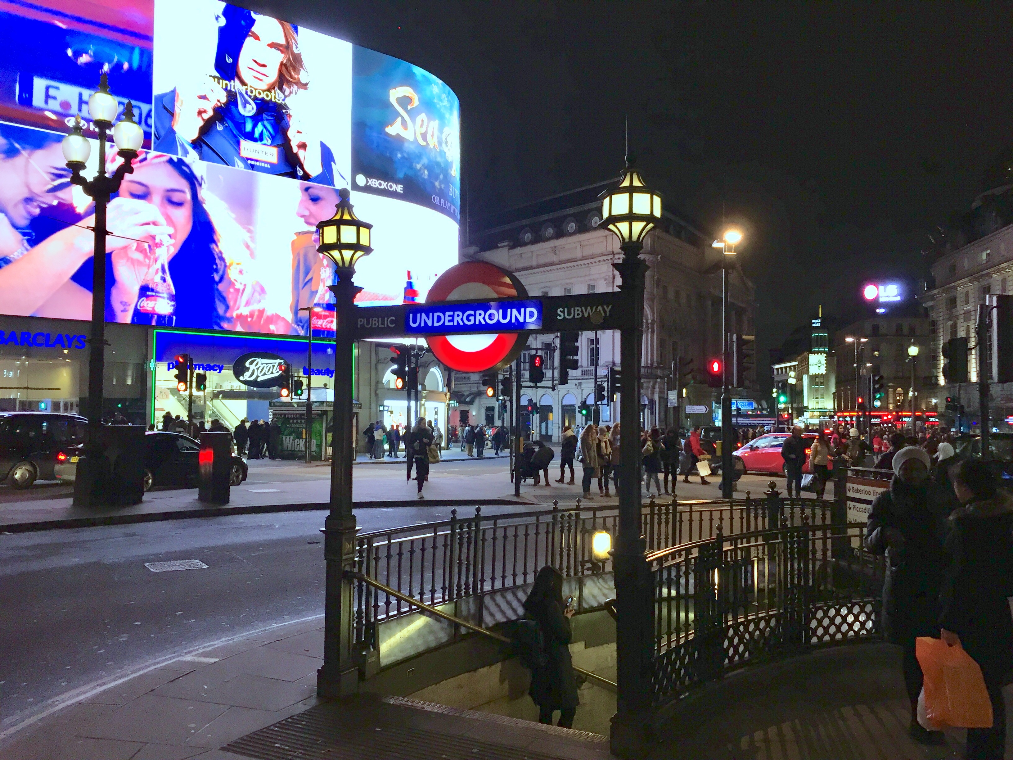 Piccadilly Circus