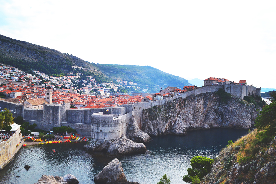 Vue sur la cité fortifiée de Dubrovnik