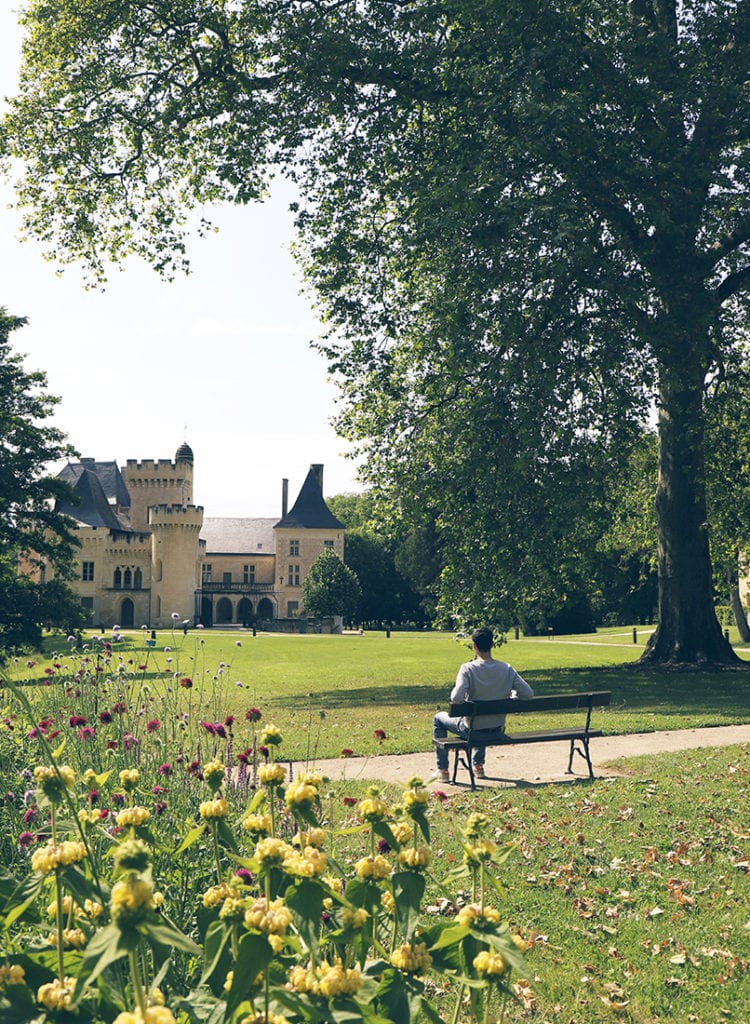 Agreable-Parc-Chateau-de-Campagne-Dordogne