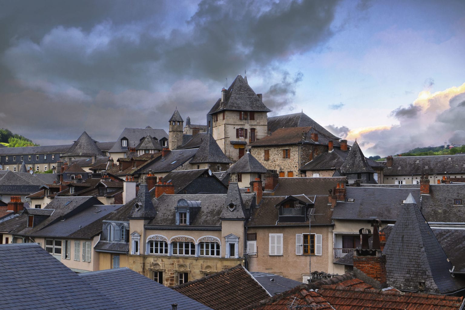 Les 16 lieux incontournables à visiter en Corrèze (guide 2025) - Casa ...