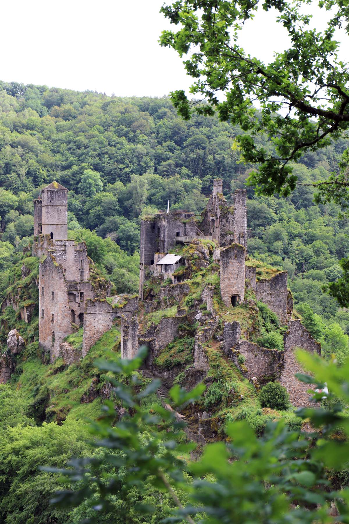 Tours-de-Merle-Limousin