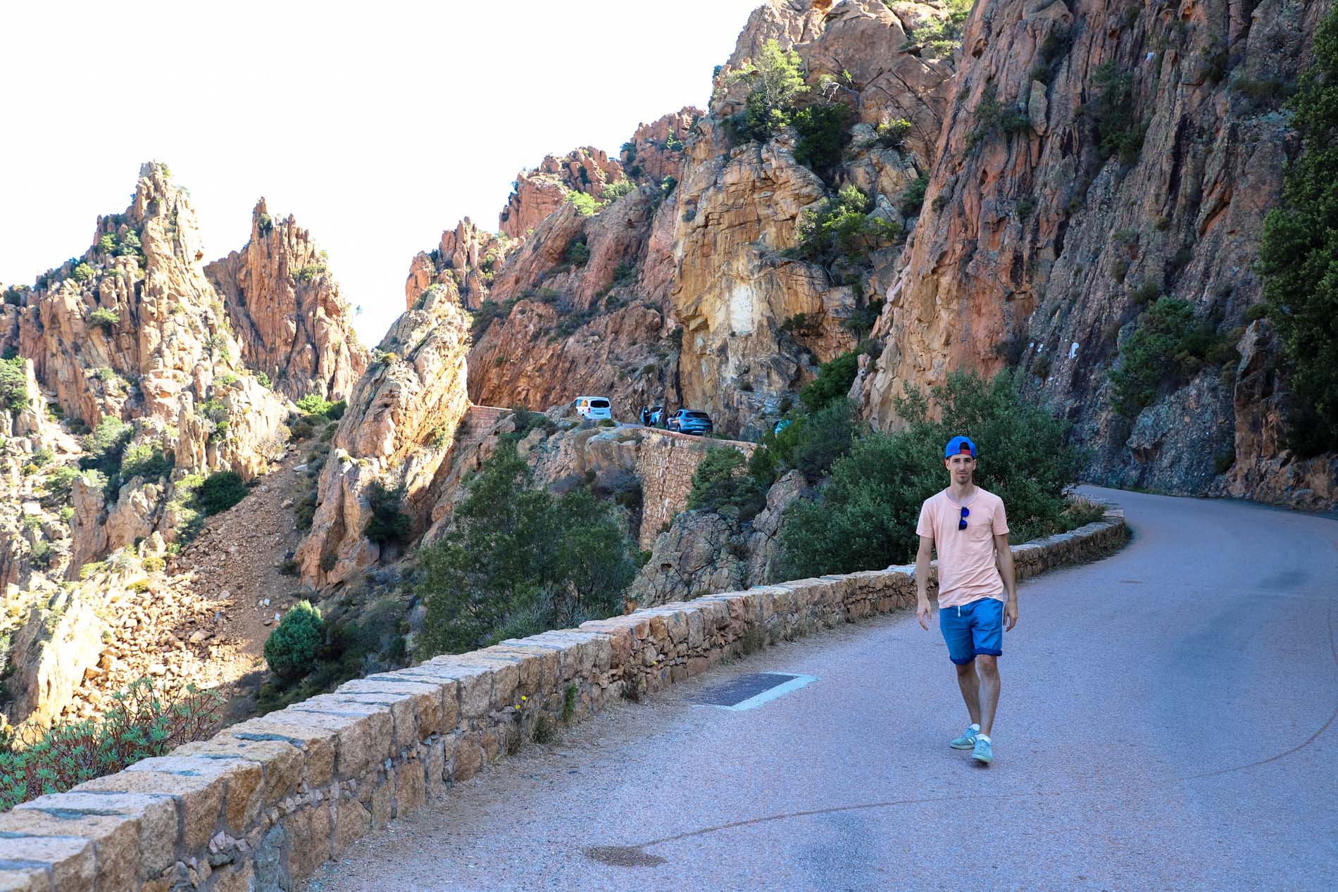 Visiter les calanques de Piana à Pieds