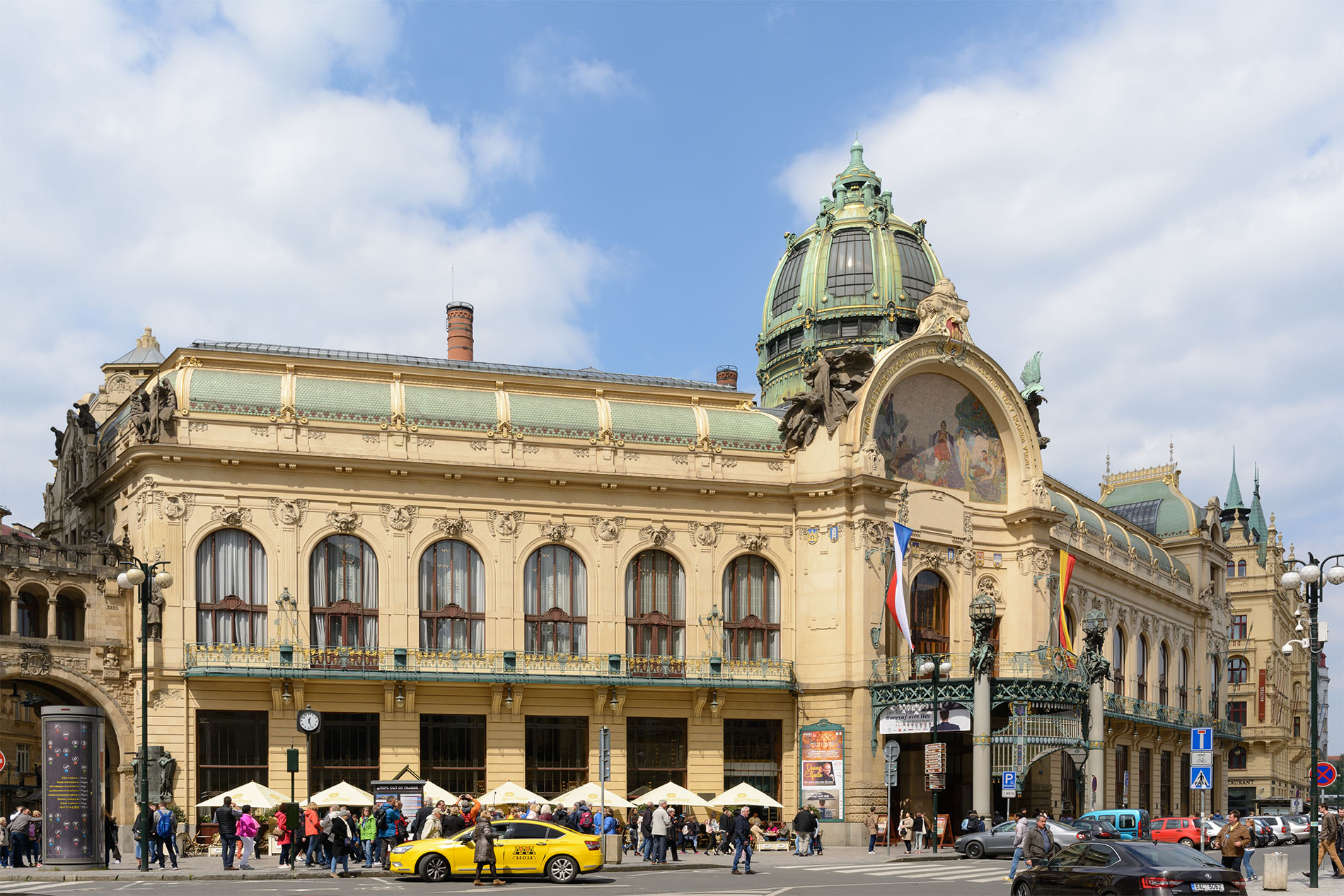 Maison-Municipale-Prague