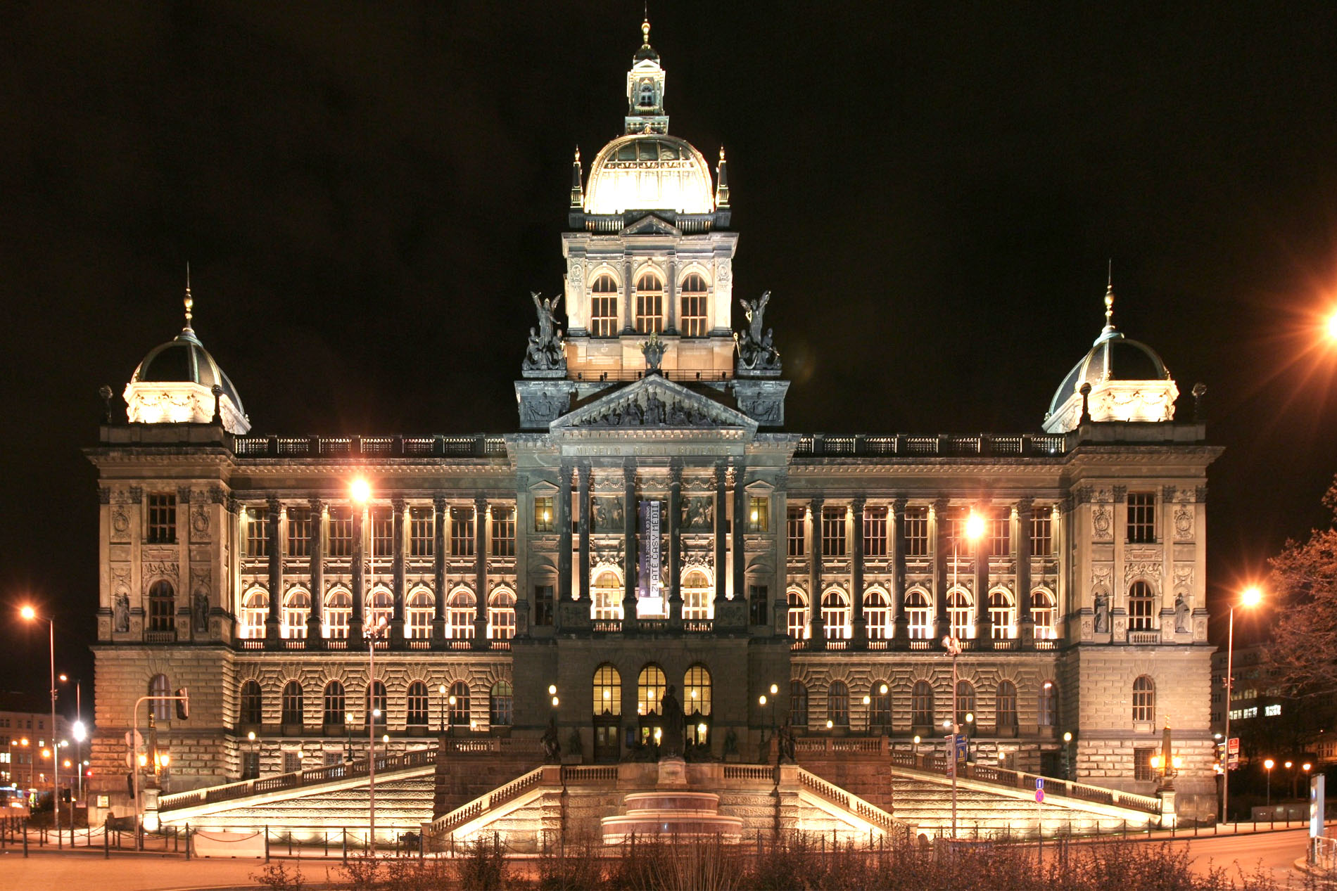 Musee-national-prague