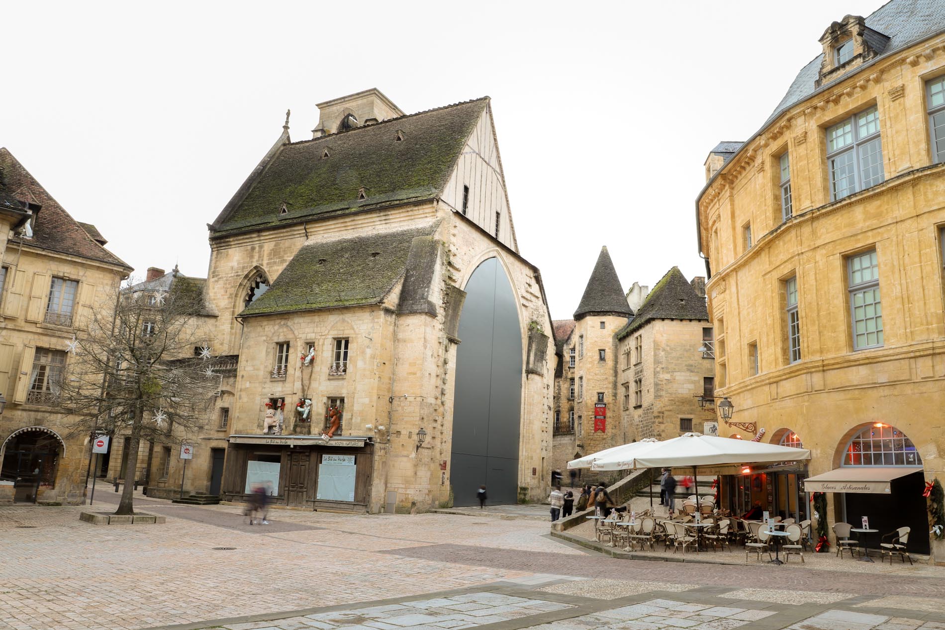 Eglise-Sainte-Marie-Dordogne-Sarlat-la-Caneda