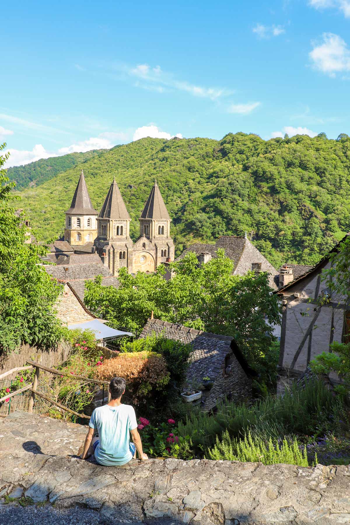 Visiter-conques-en-Aveyron