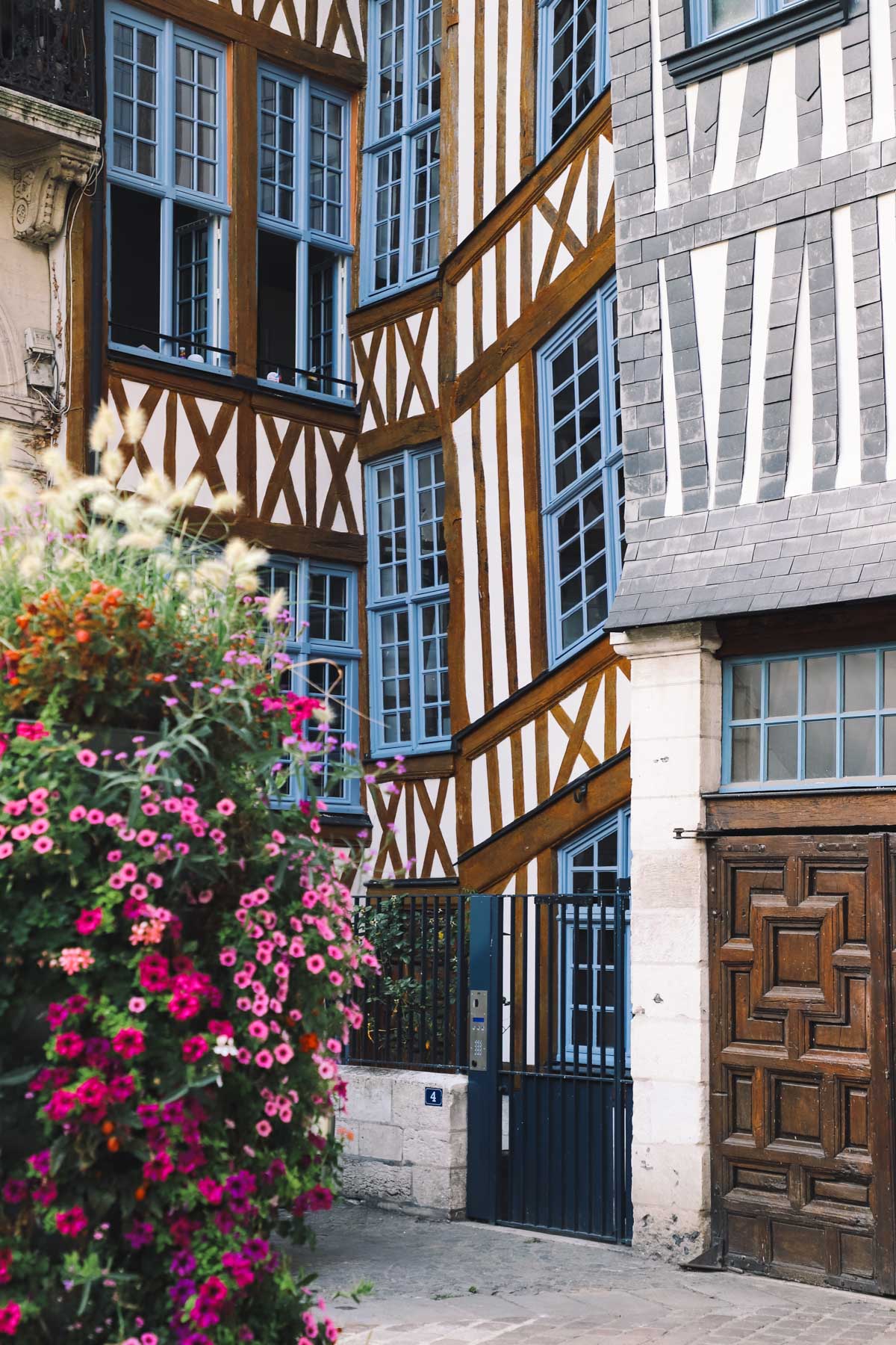 la-maison-qui-penche-rouen-normandie