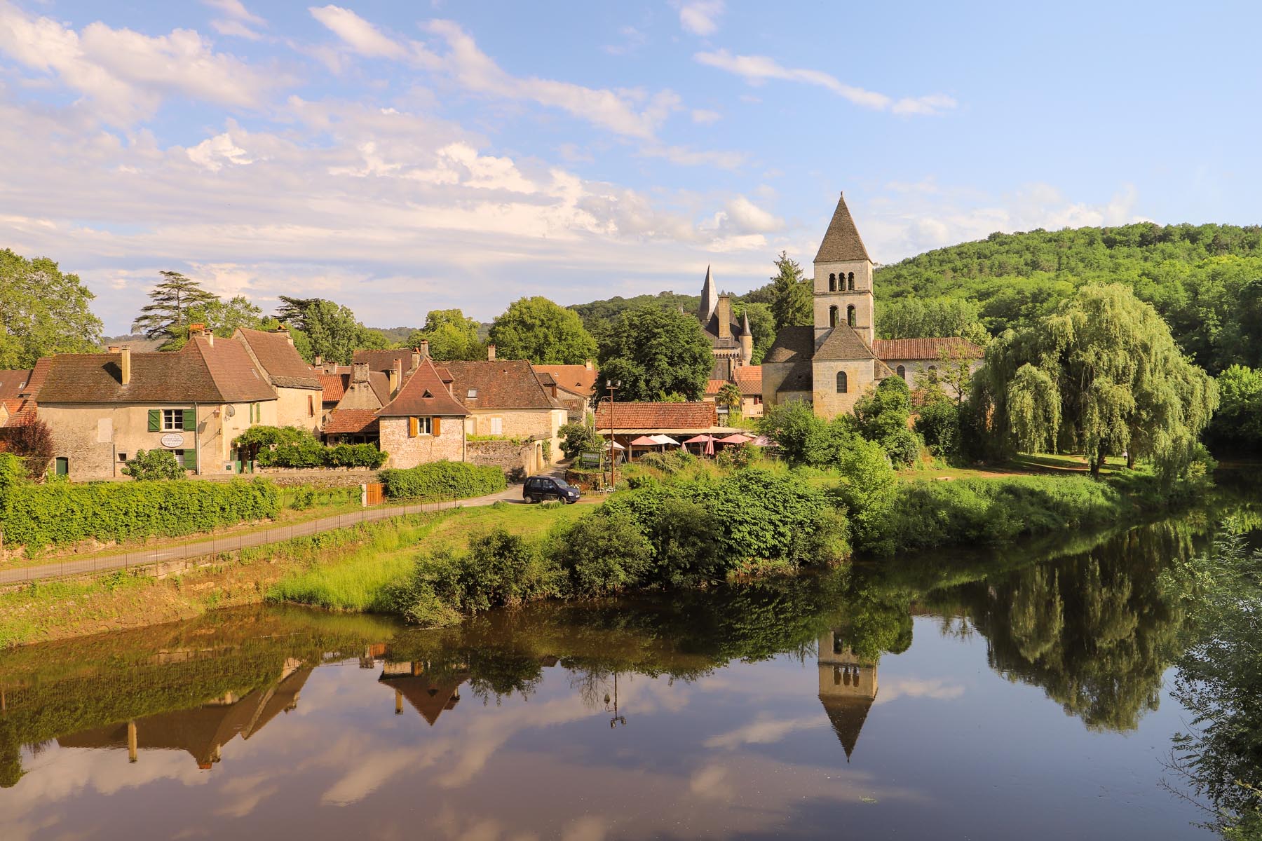 Visiter-Saint-Leon-Sur-Vezere-en-Dordogne