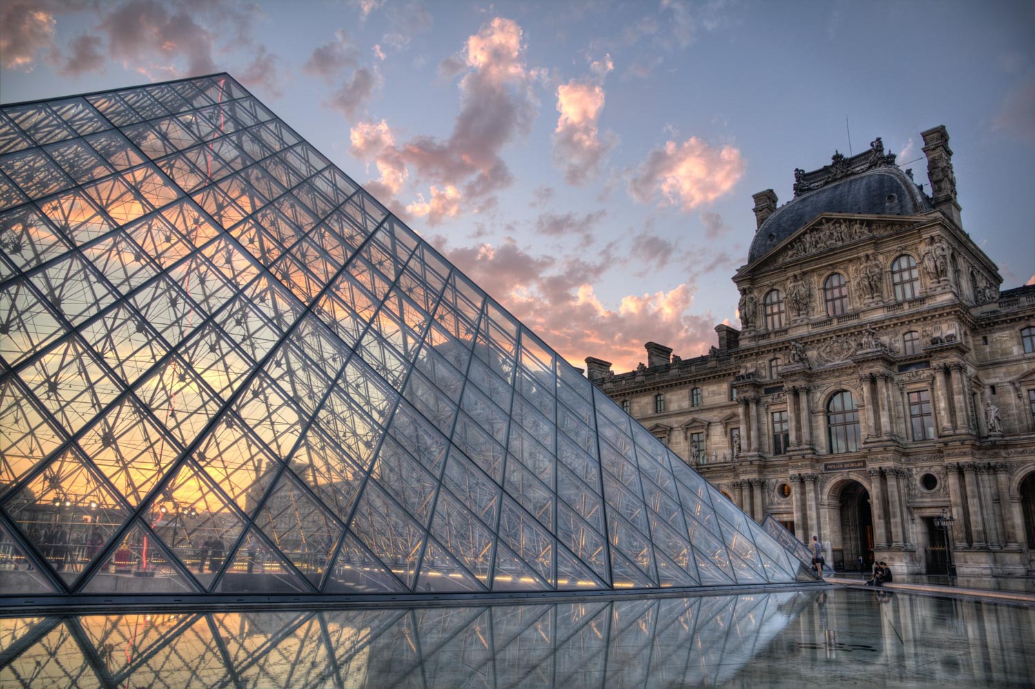 comment-visiter-le-louvre-virtuel