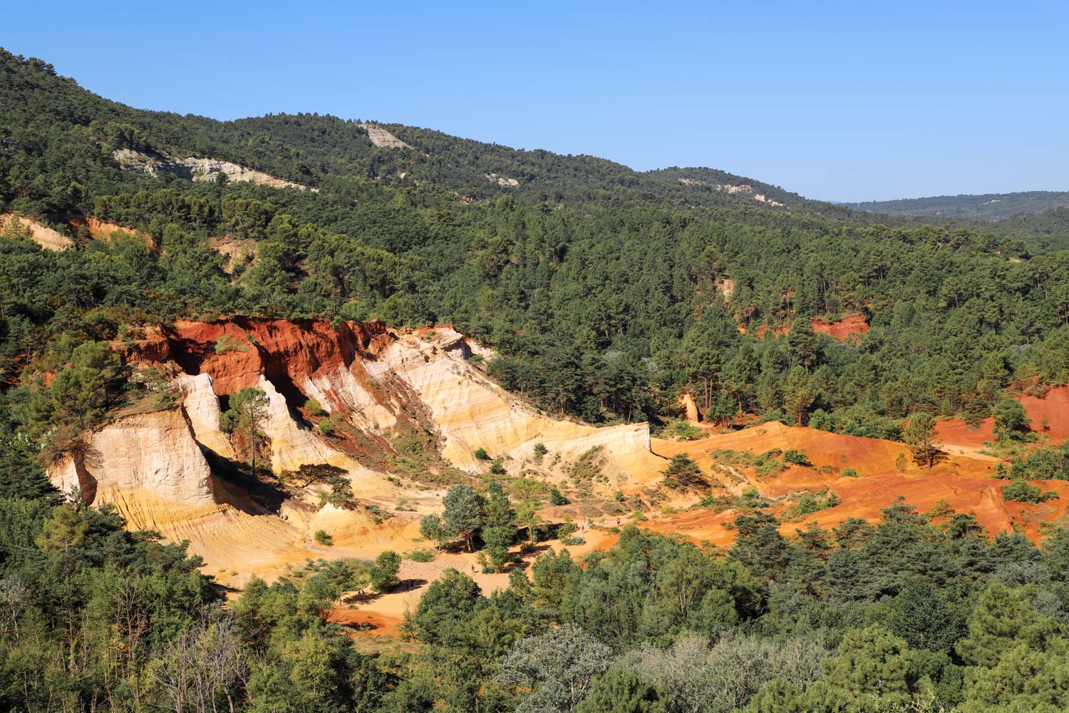 colorado-provencal-rustrel-vaucluse