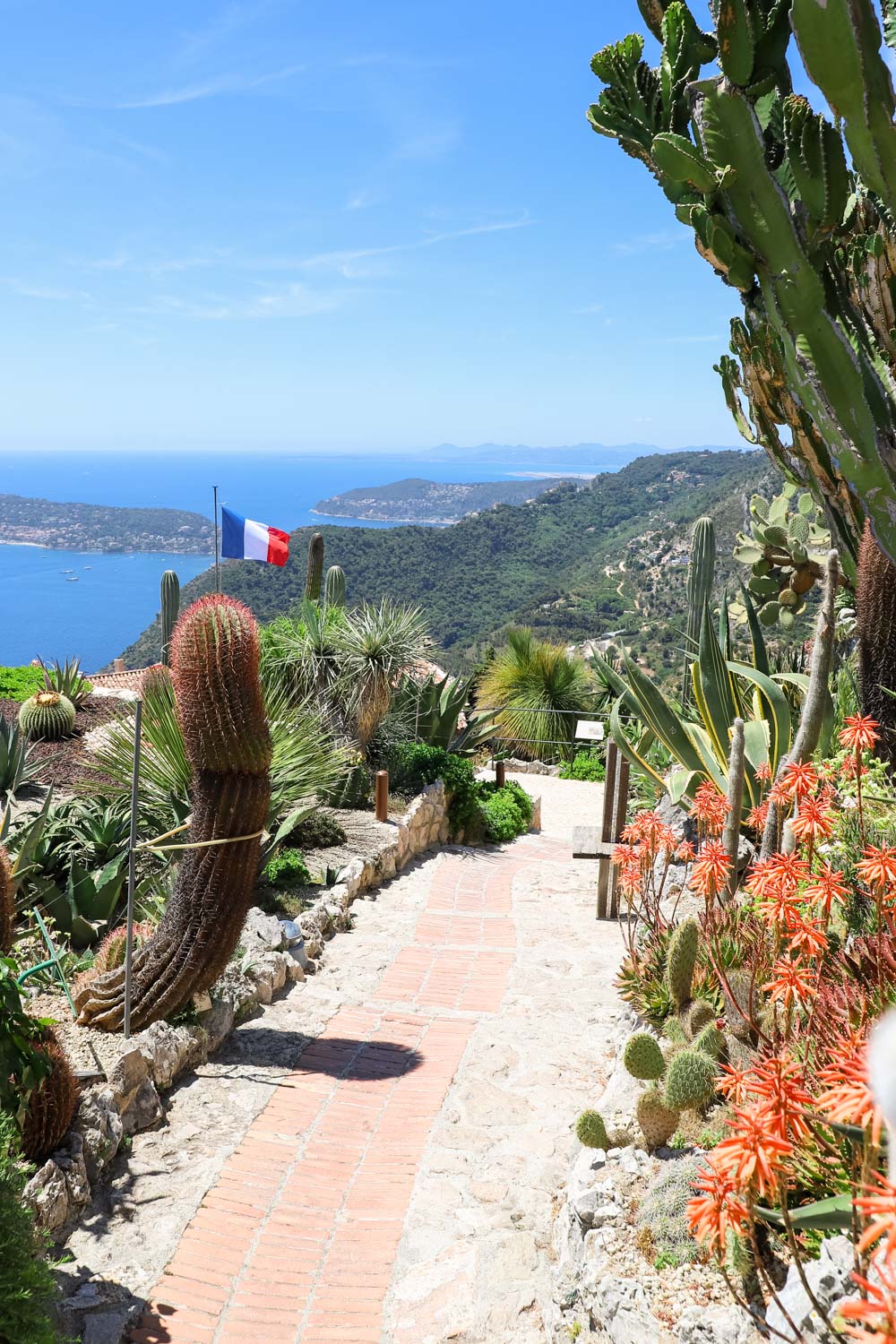 jardin-botanique-eze-village