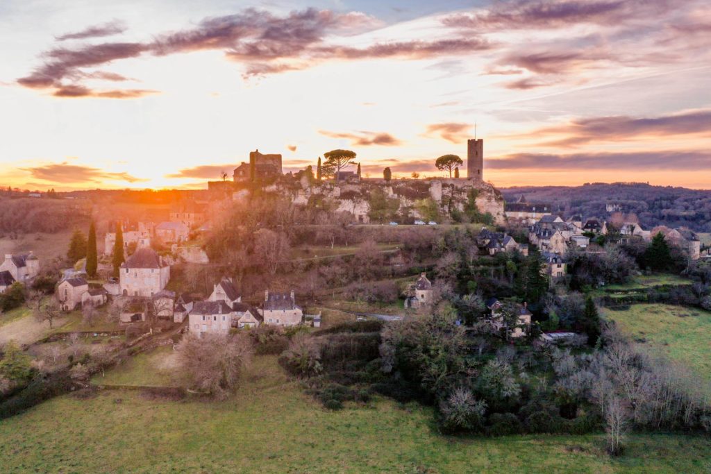 plus-beaux-villages-de-france-en-correze