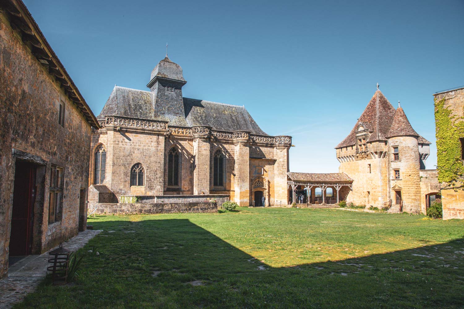 sites-insolites-a-visiter-en-dordogne