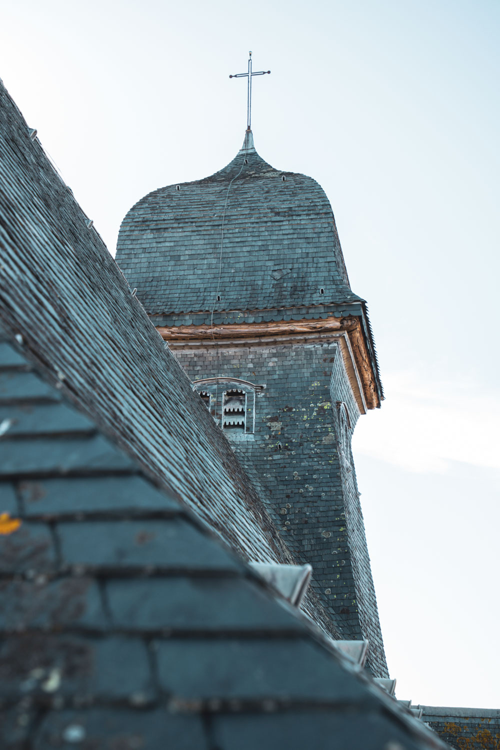 toit-bulbe-chapelle-du-chateau-de-biron