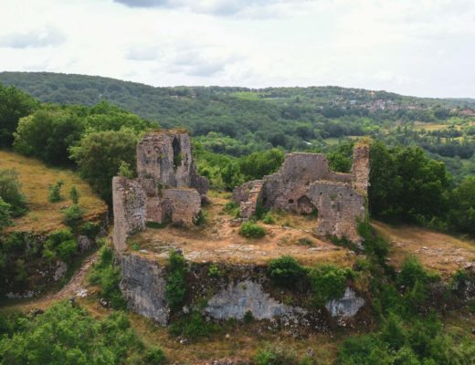 les-ruines-de-taillefer-gintrac-lot