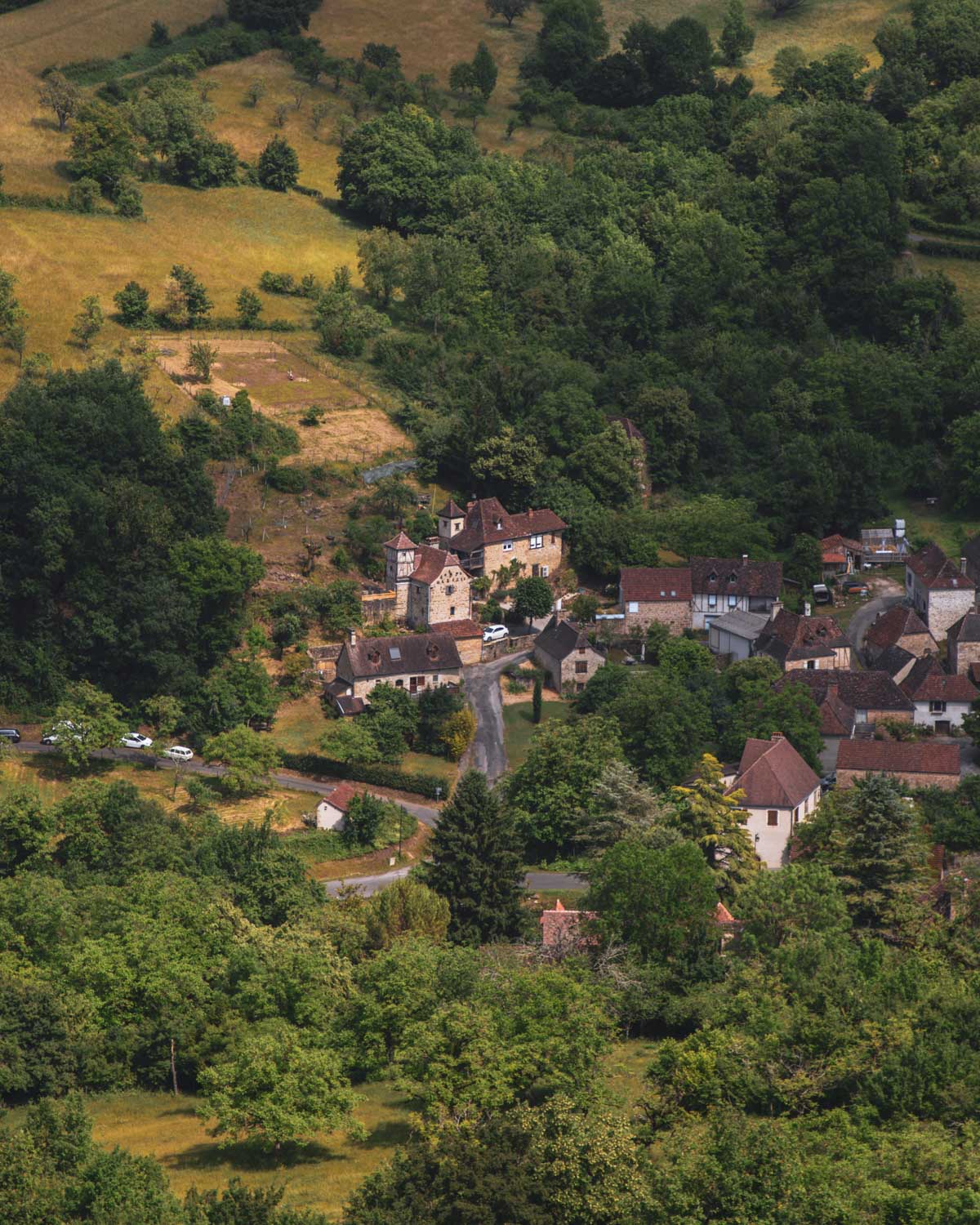 village-de-gintrac-dans-le-lot
