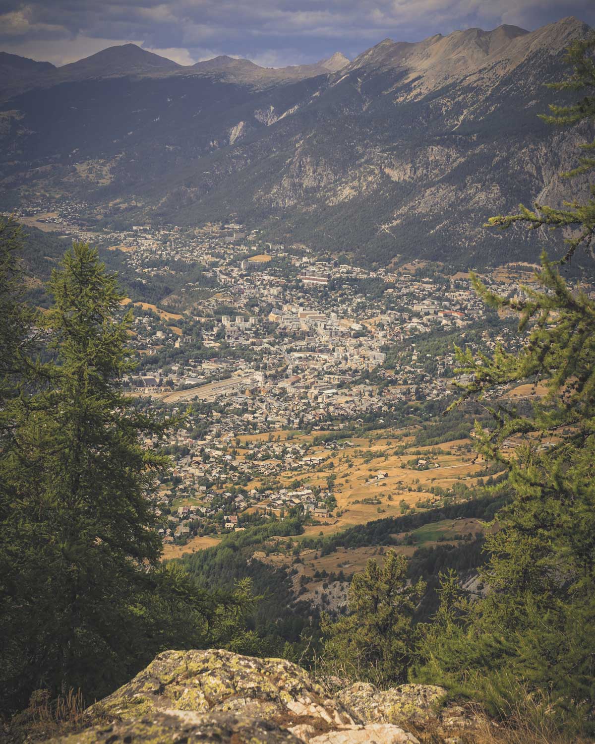 panorama-sur-briancon-hautes-alpes