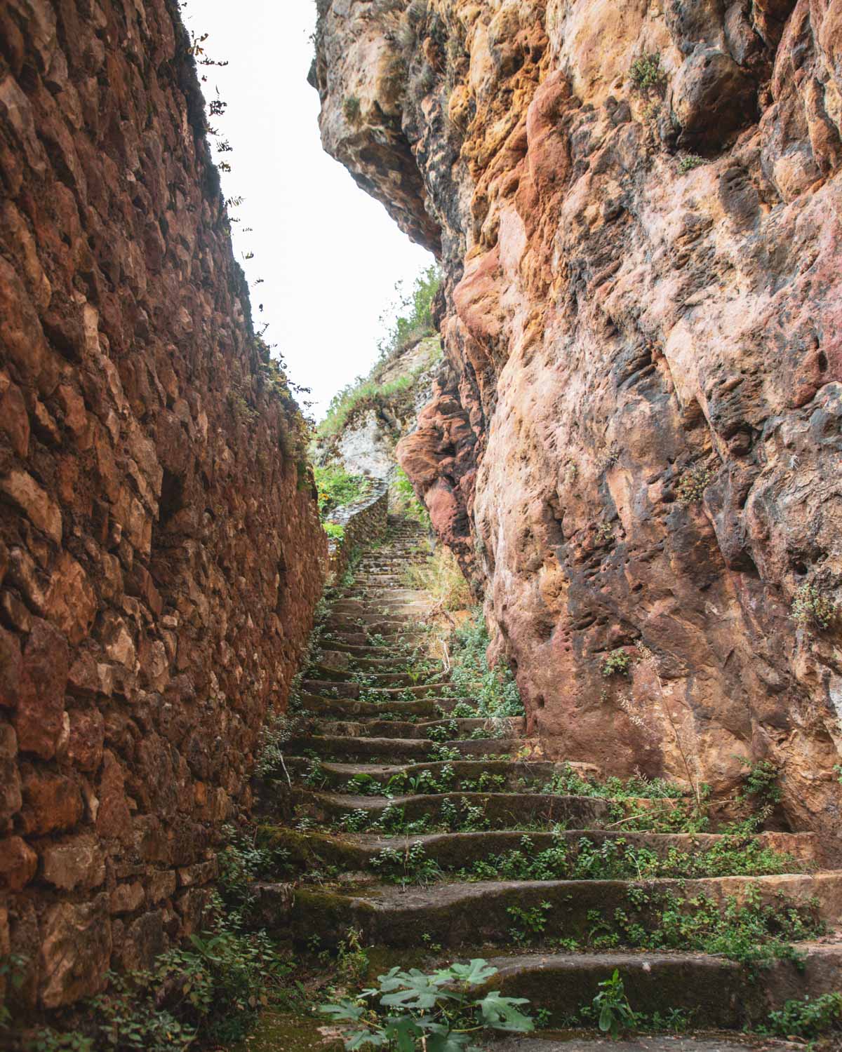 escalier-de-la-fontaine-des-anglais-a-capdenac