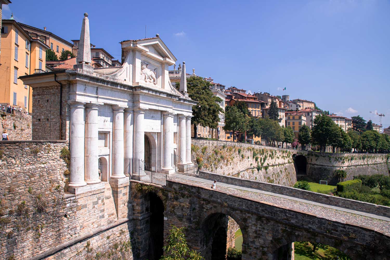 Porta-San-Giacomo-Citta-Alta-bergamo