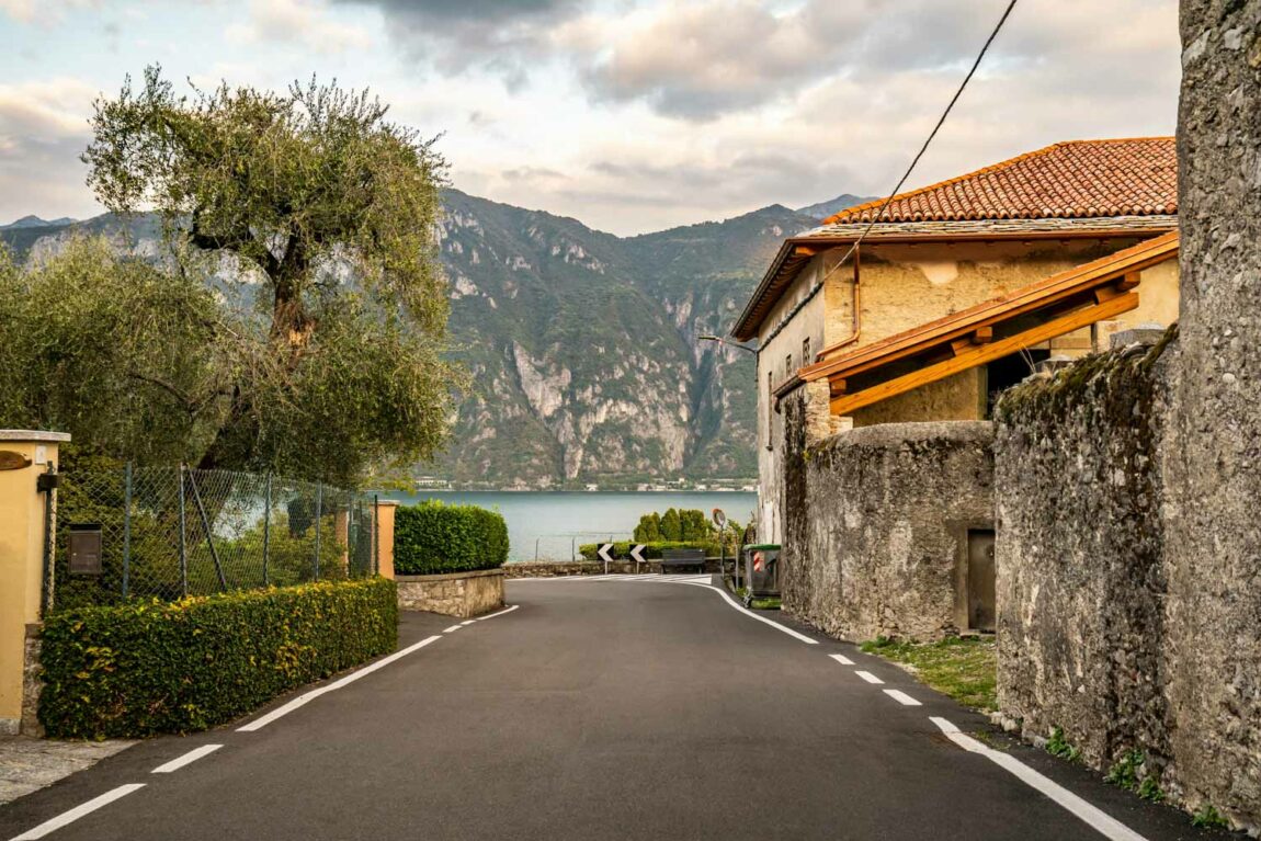 lac-majeur-ou-lac-de-come-en-italie