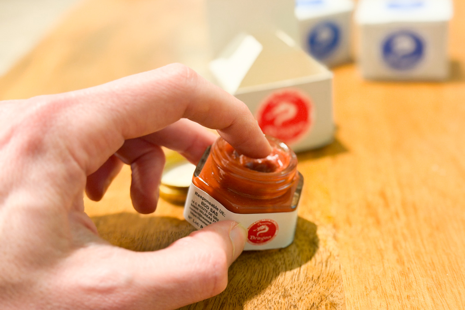 texture-baume-du-dragon-rouge Le Baume du Dragon rouge permet de chauffer avant ou après l'effort