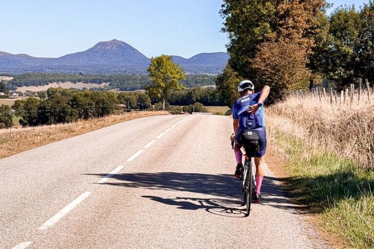 Égletons – Clermont-Ferrand à vélo : 260 km pour un match de rugby et une truffade egletons-clermont-ferrand-velo
