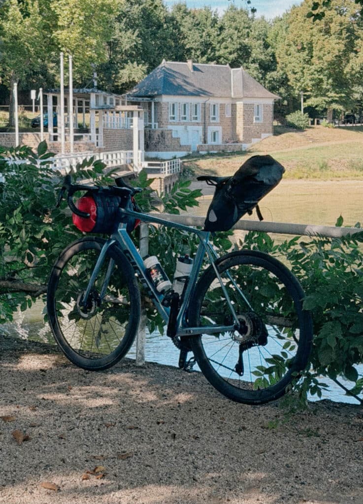 velotrip-sacoche-de-guidon-et-de-selle